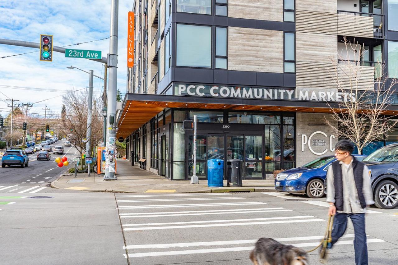 Close Downtown Modern Apartment - Pet Friendly, Wifi, Rooftop Views Seattle Exterior photo